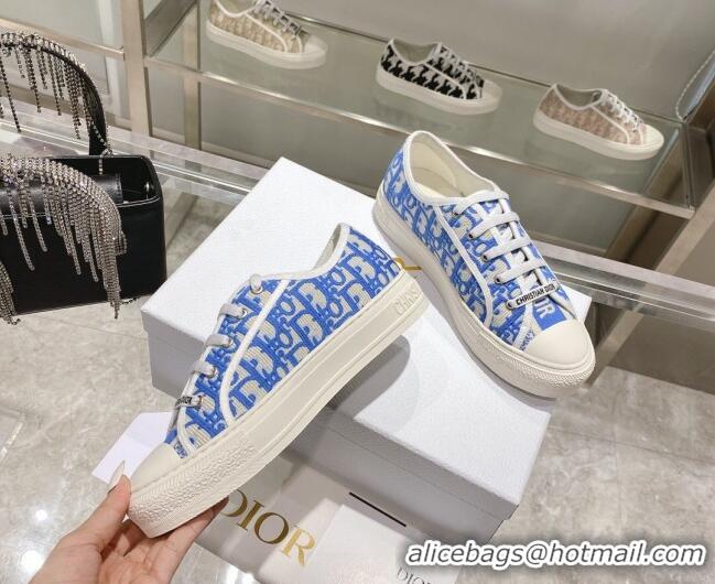 Stylish Dior Walk'n'Dior Sneakers in Blue Oblique Embroidered Cotton 111592