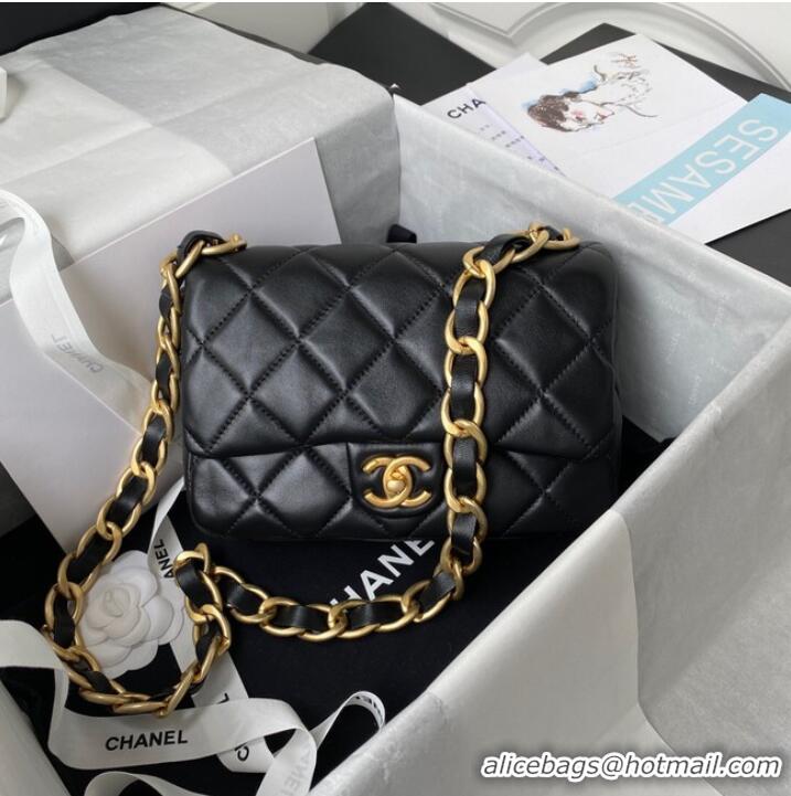 Promotional CHANEL Lambskin Flap Shoulder Bag 2022SS black