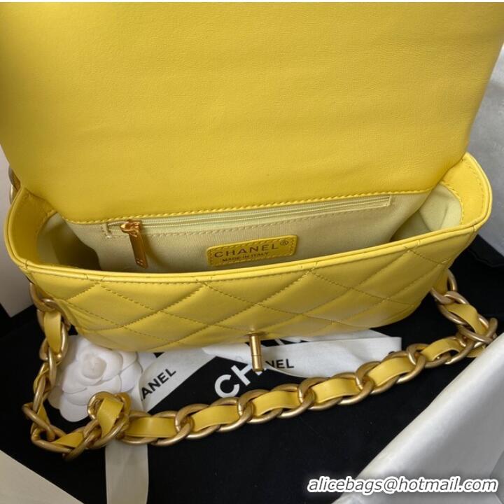 Luxury Discount CHANEL Lambskin Flap Shoulder Bag 2022SS yellow