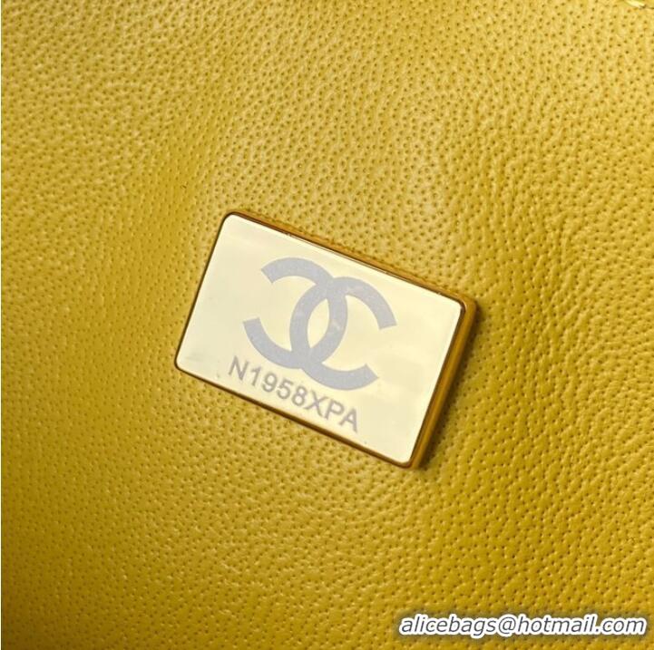 Buy Cheapest Chanel Flap Shoulder Bag Grained Calfskin A01112 gold-Tone Metal yellow