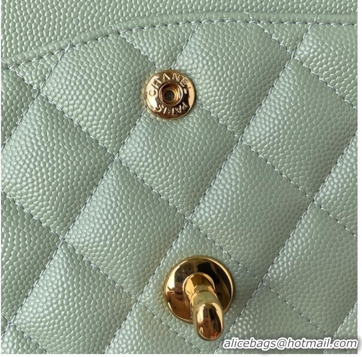 Well Crafted Chanel Flap Shoulder Bag Grained Calfskin A01112 gold-Tone Metal green