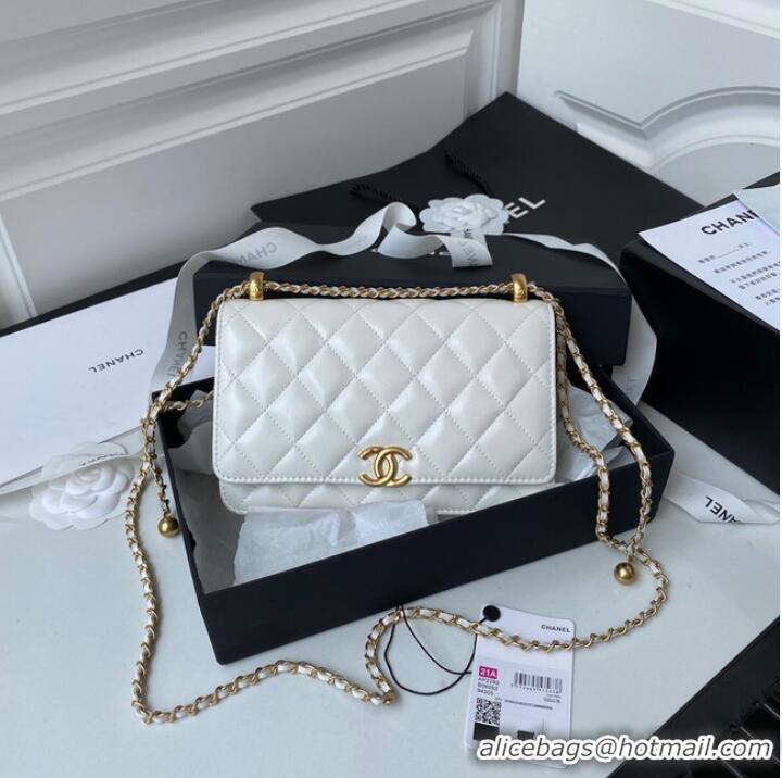 Luxury Classic CHANEL Lambskin Flap Shoulder Bag AP2289 white