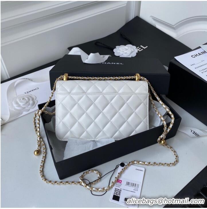 Luxury Classic CHANEL Lambskin Flap Shoulder Bag AP2289 white