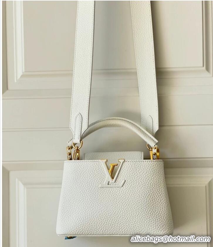 Luxury Classic Louis Vuitton CAPUCINES MINI M55985 white