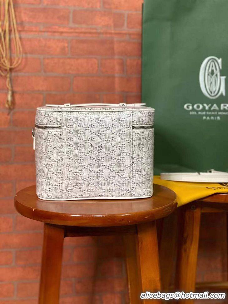 Famous Brand Goyard Muse Vanity Case GY1404 White 2021