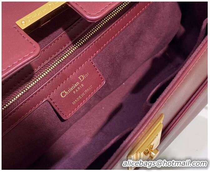 Stylish MEDIUM DIOR Shoulder Bag Calfskin C0701 Wine