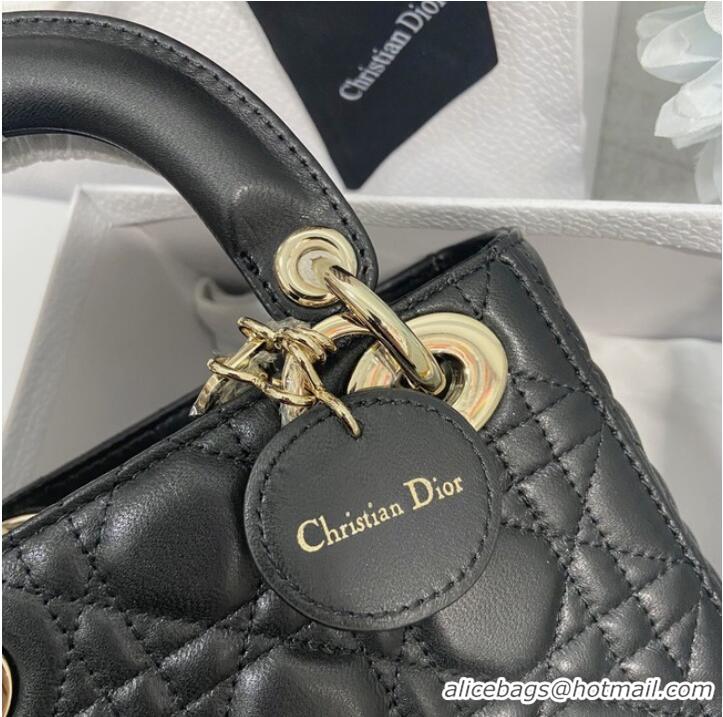 Market Sells MINI LADY DIOR BAG Lambskin M0566OW black&gold