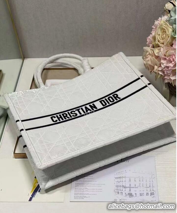 Fashion Discount DIOR BOOK TOTE Velvet C1286-2 white