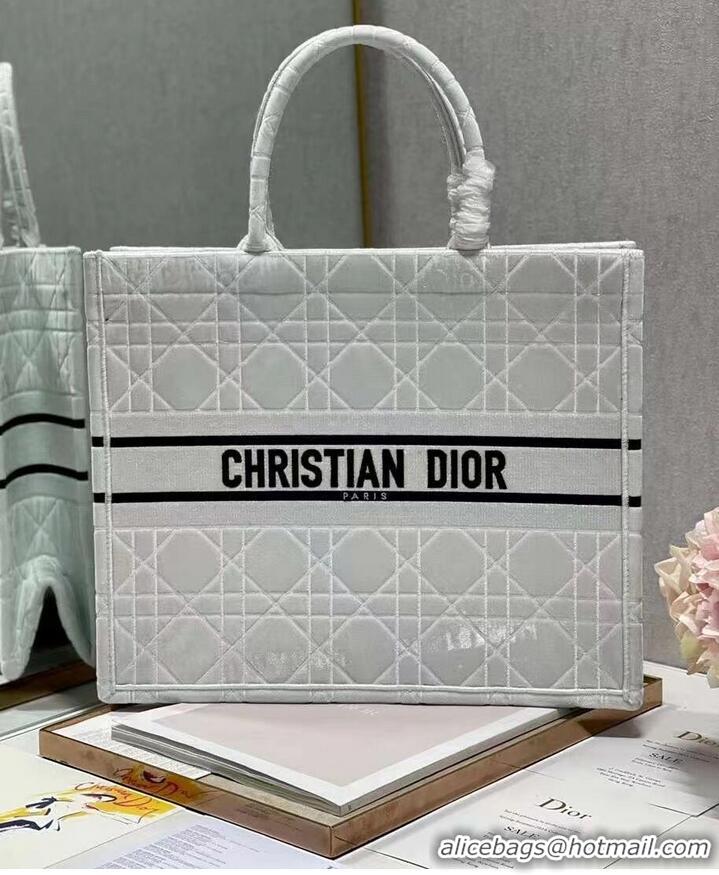 Fashion Discount DIOR BOOK TOTE Velvet C1286-2 white