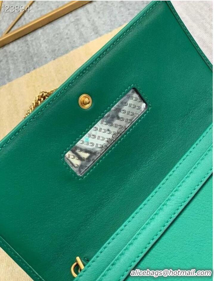 Inexpensive Gucci Diana chain wallet with bamboo 658243 green