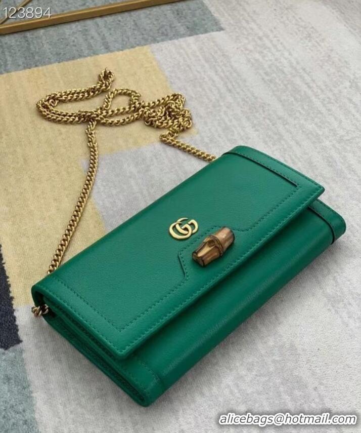 Inexpensive Gucci Diana chain wallet with bamboo 658243 green