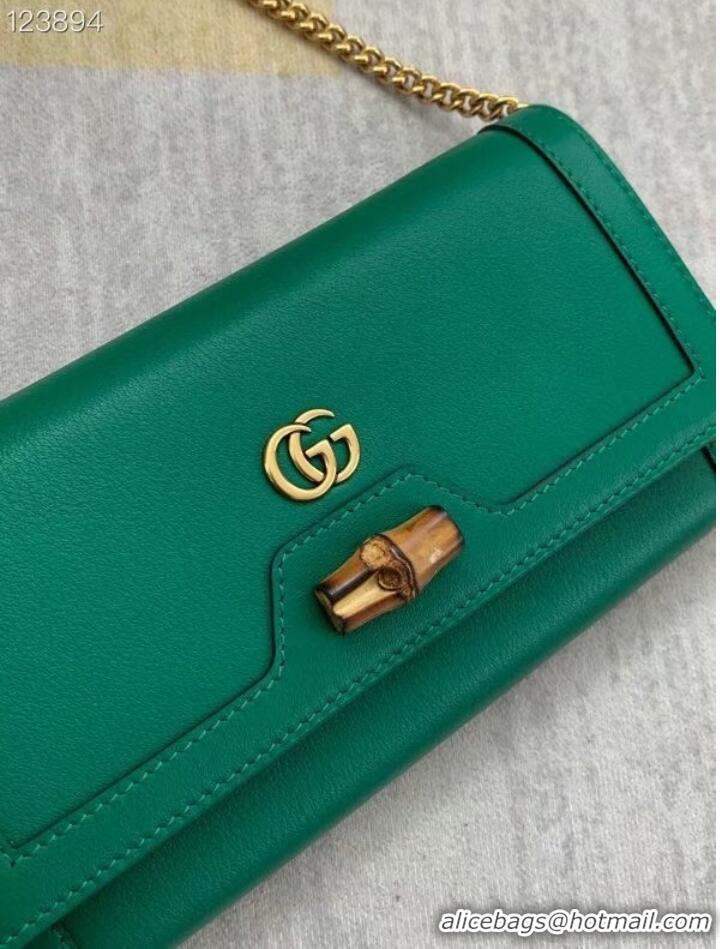 Inexpensive Gucci Diana chain wallet with bamboo 658243 green