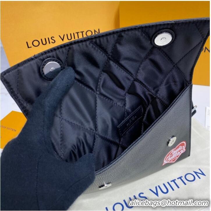 Promotional Louis Vuitton TRIO POUCH M81013 Black