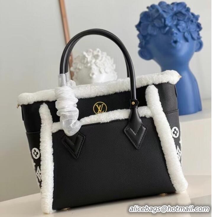 Shop Grade Louis Vuitton ON MY SIDE PM M58918 black