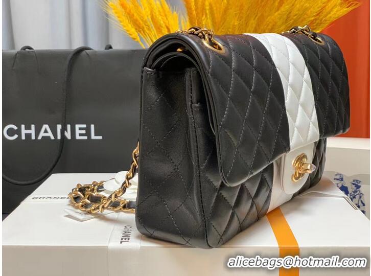 Market Sells Chanel CLASSIC HANDBAG Lambskin & Gold Metal A01112 Black & White