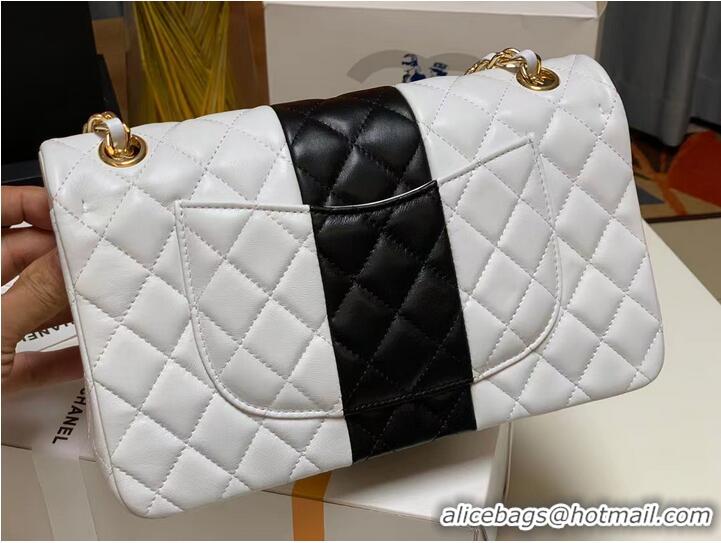 Good Looking Chanel CLASSIC HANDBAG Lambskin & Gold Metal A01112 White & Black