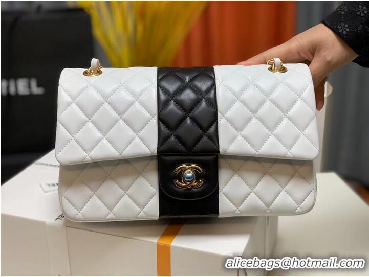 Good Looking Chanel CLASSIC HANDBAG Lambskin & Gold Metal A01112 White & Black