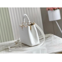 Promotional Louis Vuitton CAPUCINES BB M48868 white