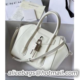 Grade Givenchy Grained Original Calfskin Small Antigona Bag BB0512 White