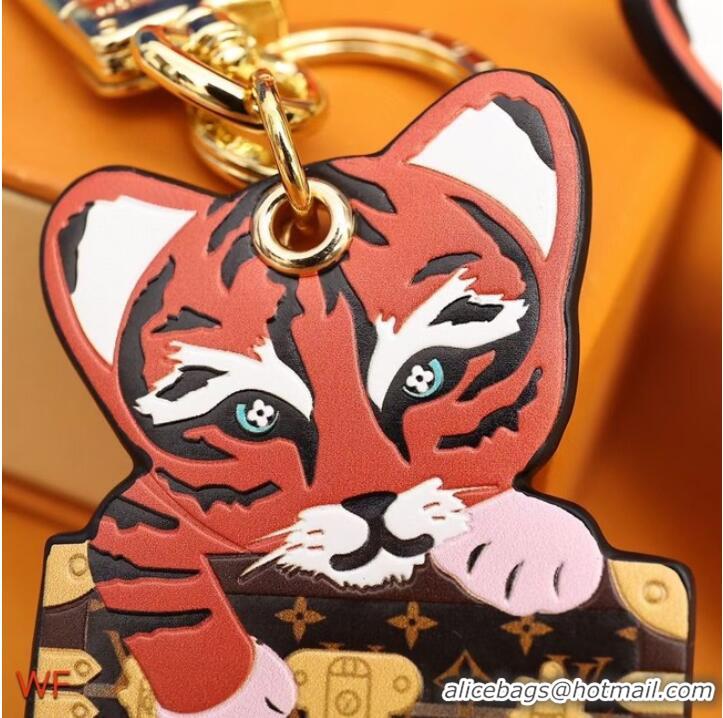 Low Cost Louis Vuitton CHARM AND KEY HOLDER M00364