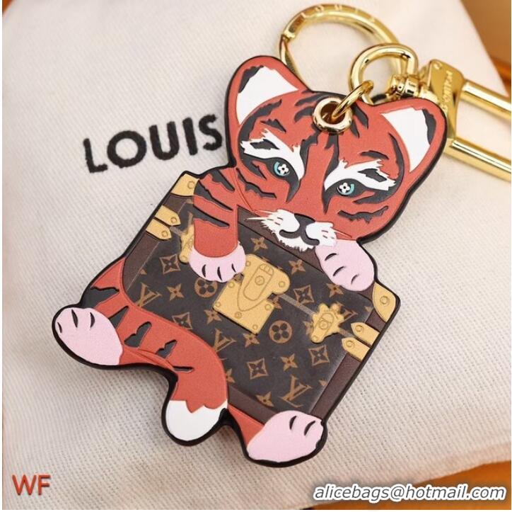 Low Cost Louis Vuitton CHARM AND KEY HOLDER M00364