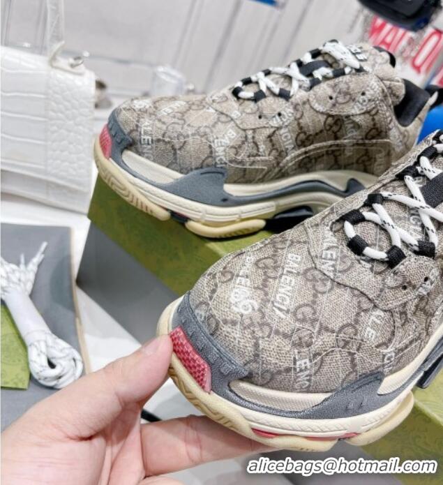 Top Quality Gucci The Hacker Project Triple S Logo Print Sneakers Beige 121368