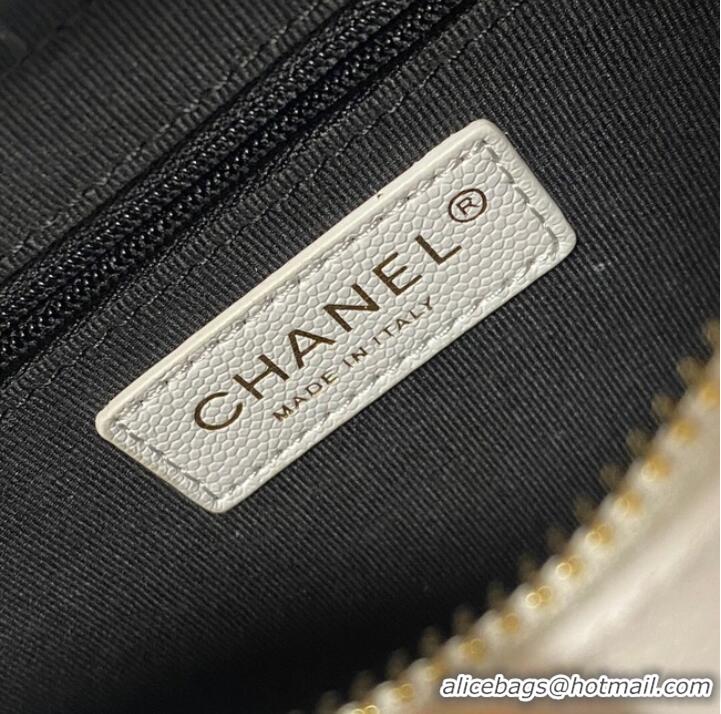 Buy Fashionable Chanel Flap Shoulder Bag Grained Calfskin AS3002 white