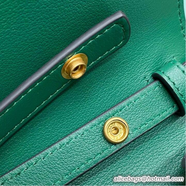 Luxurious Gucci Small top handle bag with Bamboo 675794 green