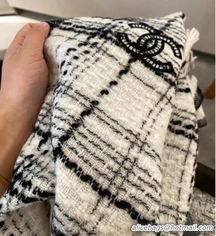 Buy Inexpensive Chanel scarf Wool&Cashmere 33667-1