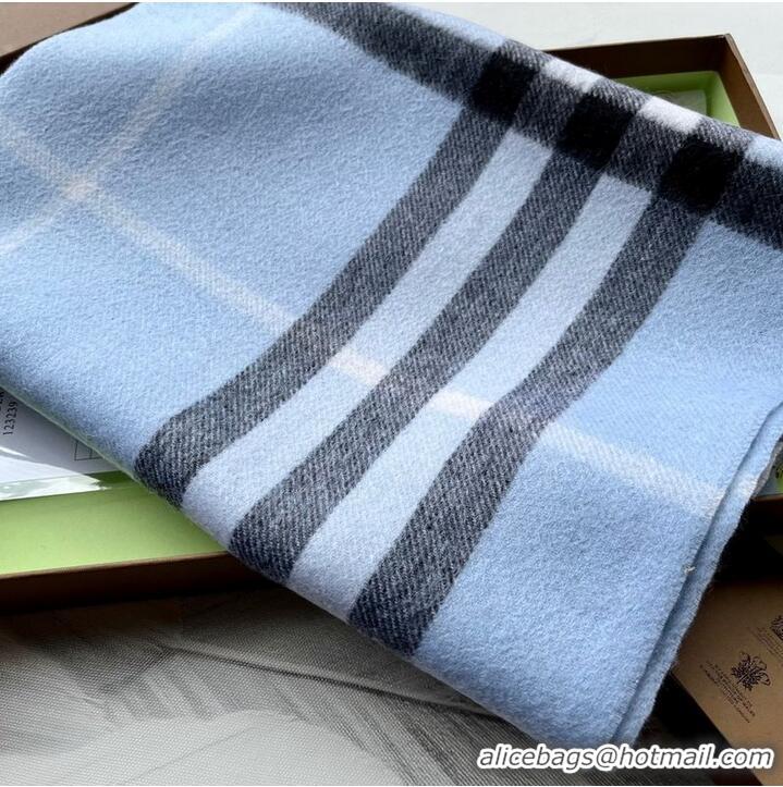 Luxury Classic Burberry Scarf B00240