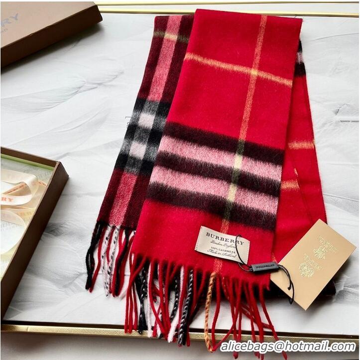 Modern Classic Burberry Scarf B00243