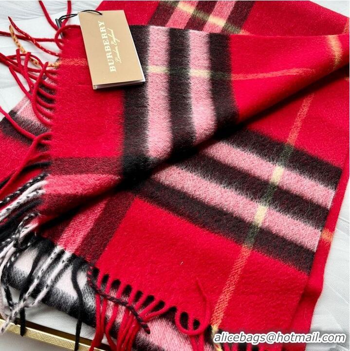 Modern Classic Burberry Scarf B00243