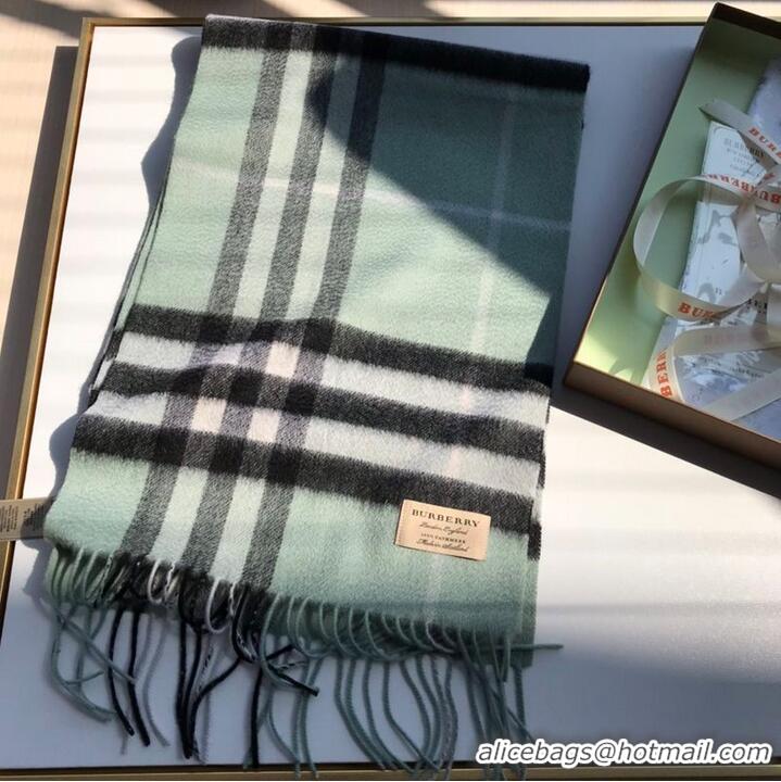 Spot Bulk Discount Burberry Scarf B00244