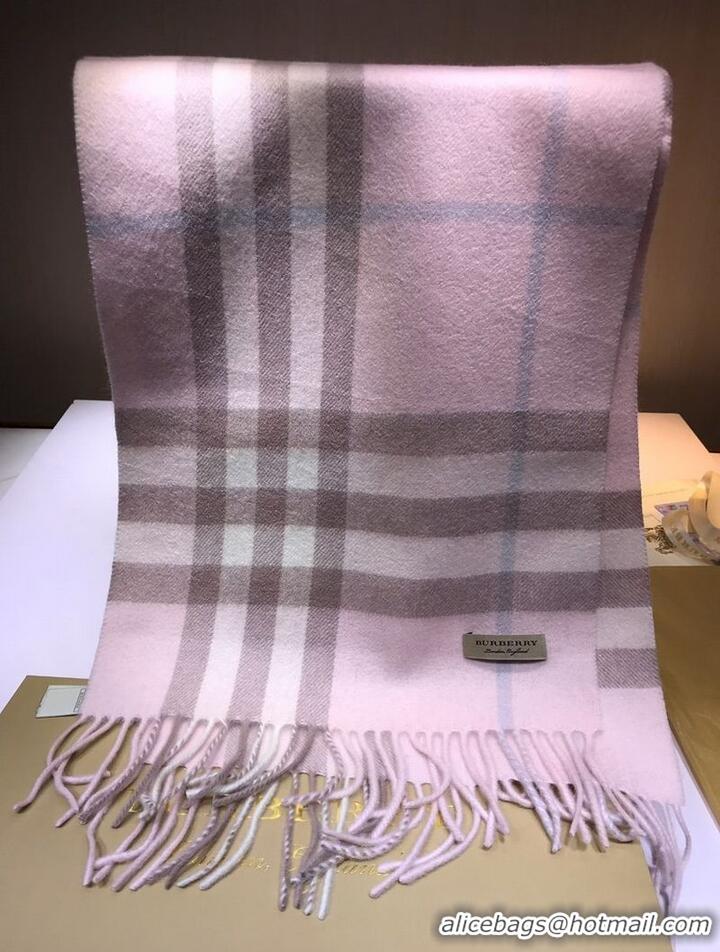 Good Product Burberry Scarf B00246