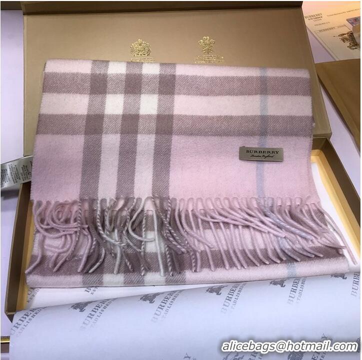 Good Product Burberry Scarf B00246