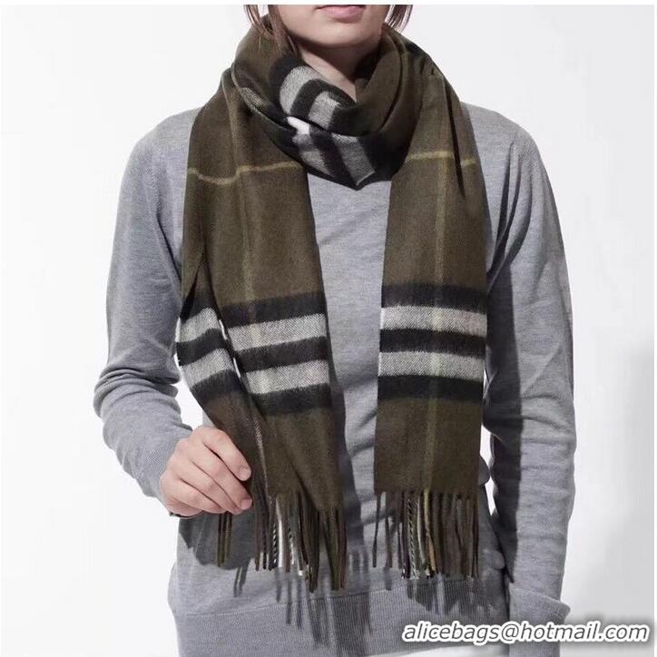 Good Taste Burberry Scarf B00249