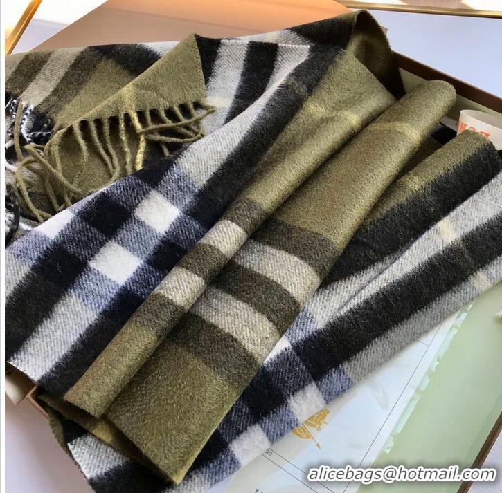 Good Taste Burberry Scarf B00249