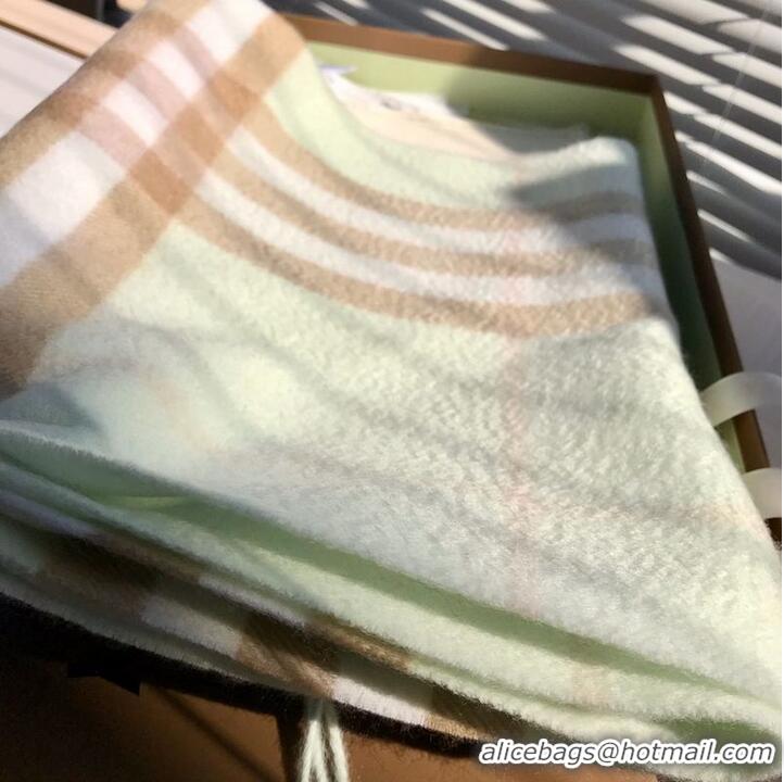 Buy Inexpensive Burberry Scarf B00250