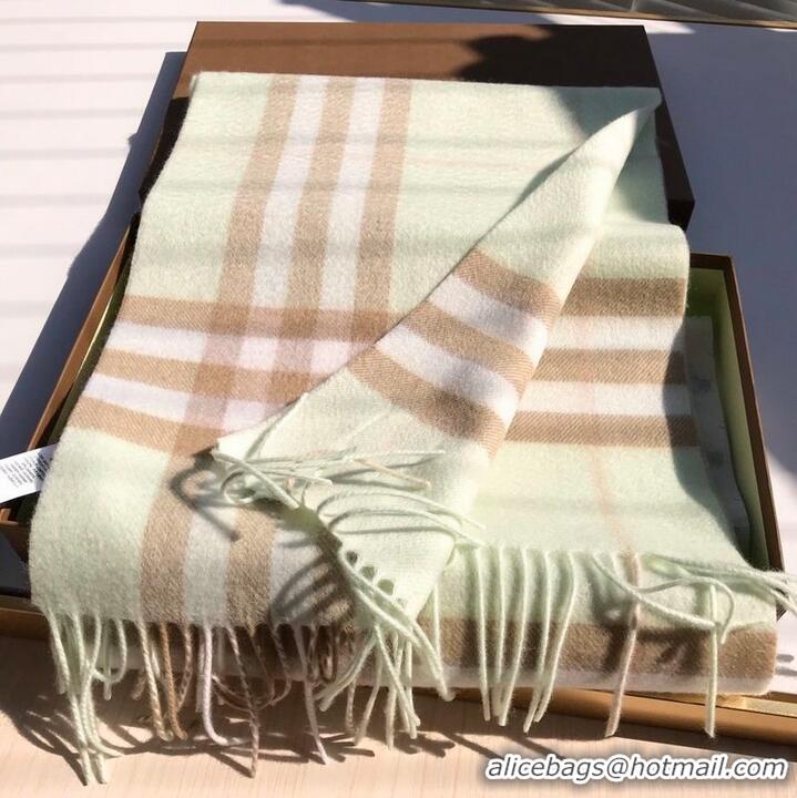 Buy Inexpensive Burberry Scarf B00250