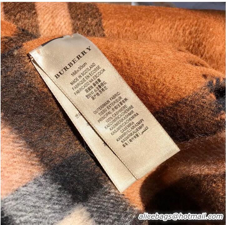 Well Crafted Burberry Scarf B00252