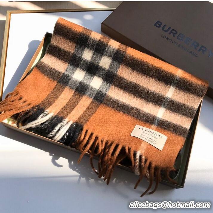 Well Crafted Burberry Scarf B00252