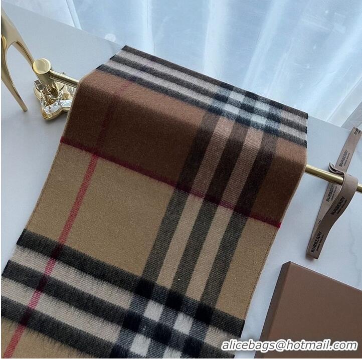 Big Discount Burberry Scarf B00253