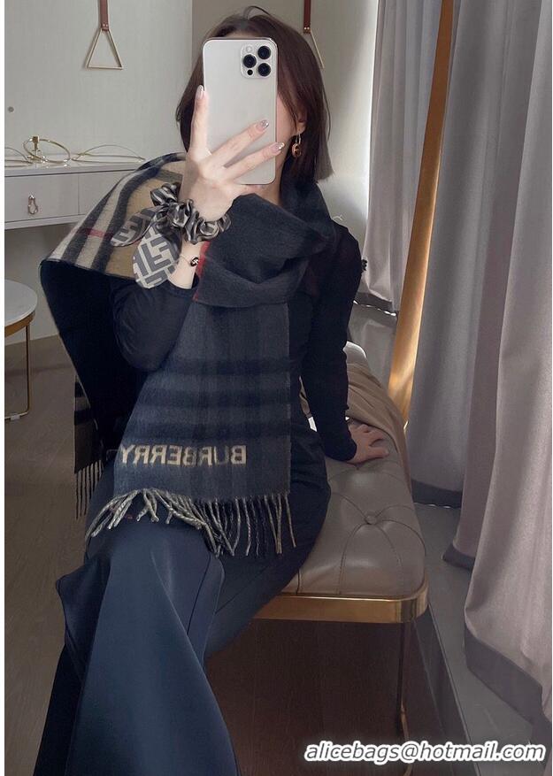 Pretty Style Burberry Scarf B00254