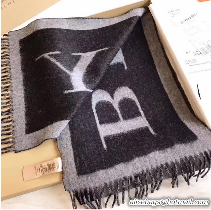 Famous Brand Discount Burberry Scarf B00257