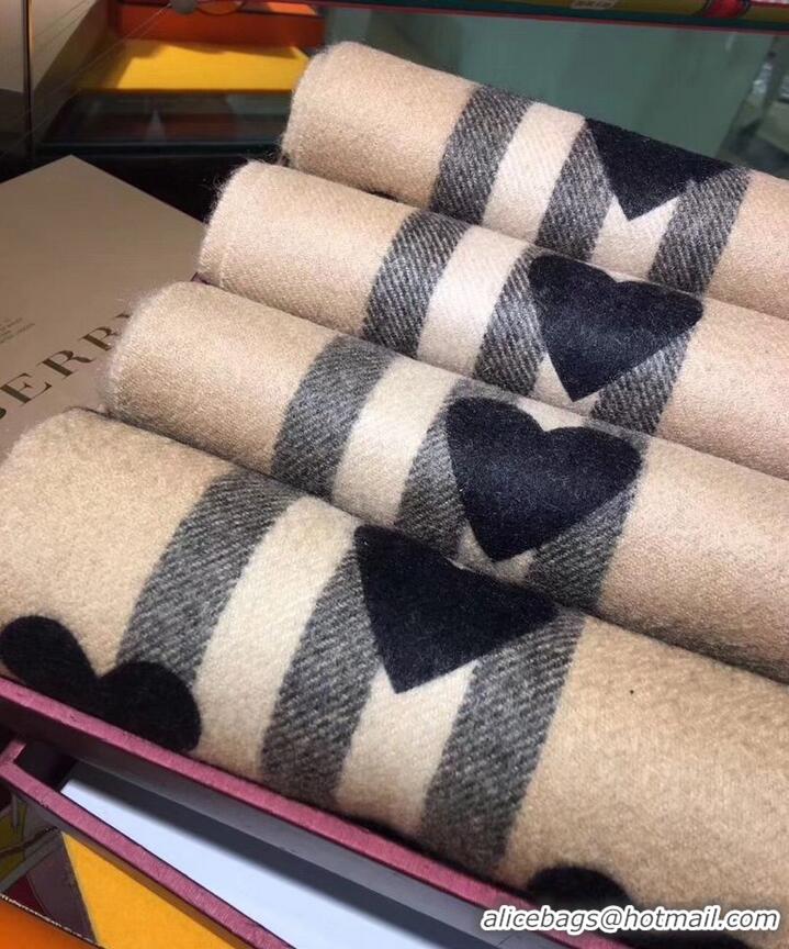 Well Crafted Burberry Scarf B00259