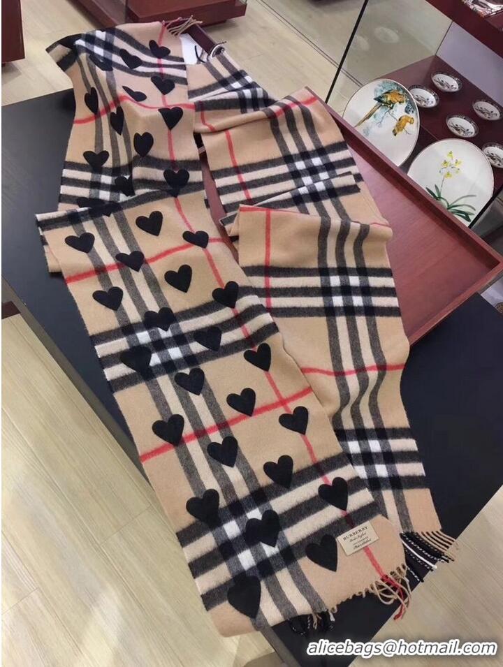 Well Crafted Burberry Scarf B00259