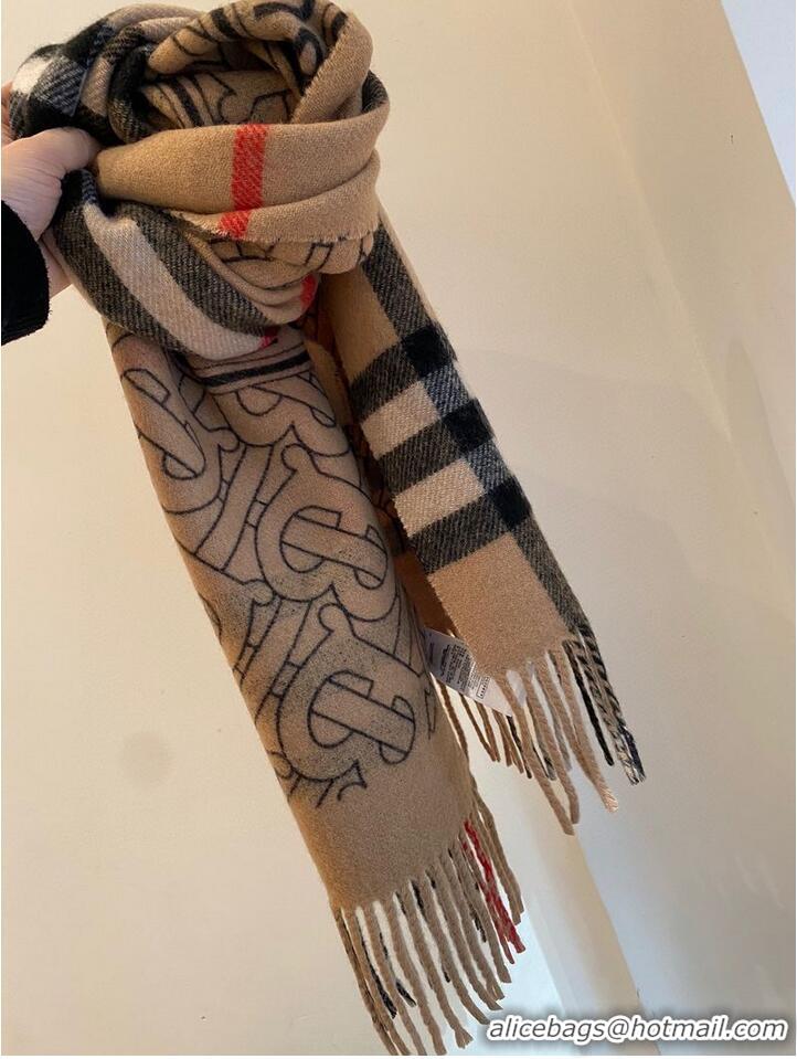 Particularly Recommended Burberry Scarf B00264