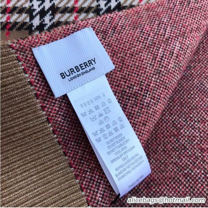 Modern Classic Burberry Scarf B00268