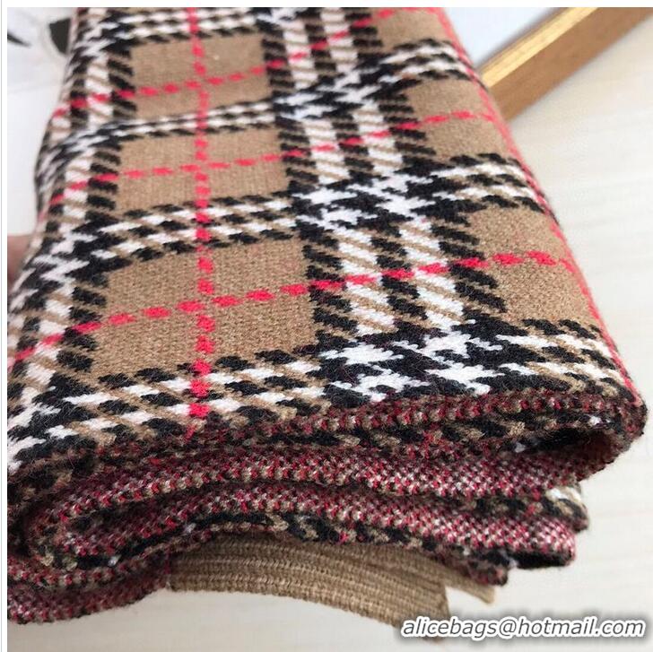 Modern Classic Burberry Scarf B00268