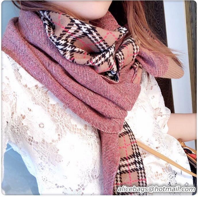 Modern Classic Burberry Scarf B00268